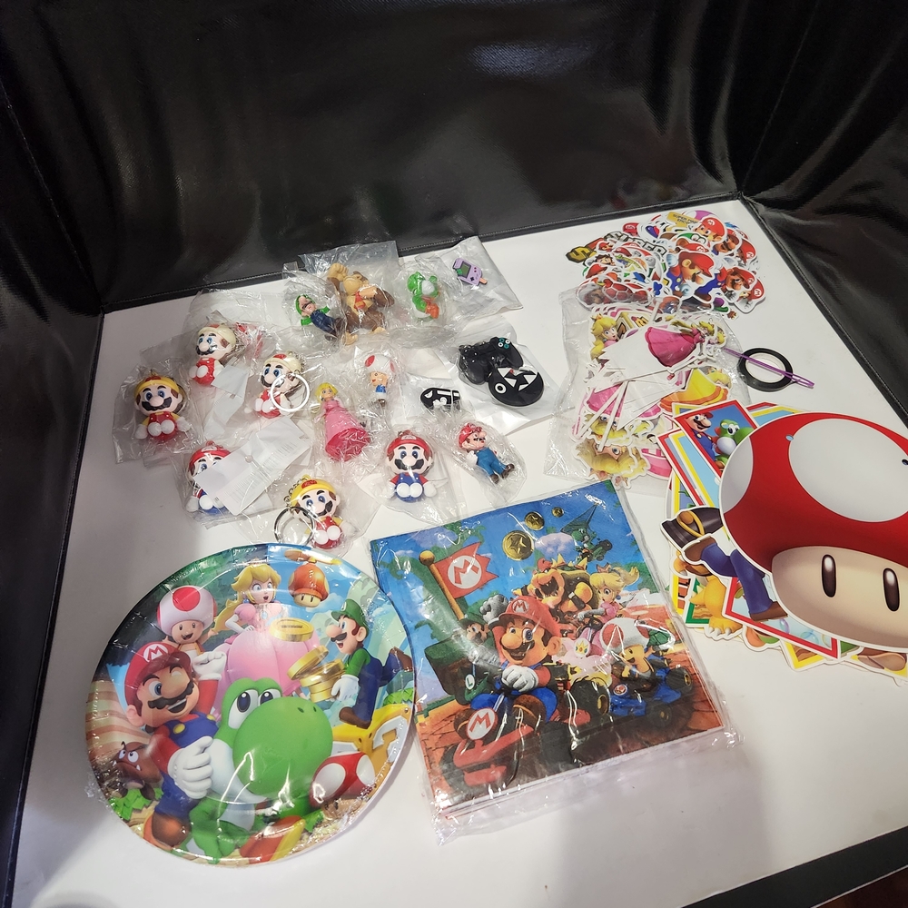 Super Mario Party Supplies Set - Picture 10 of 10